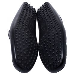 Pre Owned Tod's Black Leather Gommino Loafers Size 42