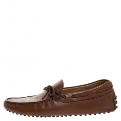 مملوكة مسبقًا حذاء لوفرز تودز فيونكة سليب أون جلد بني مقاس 42