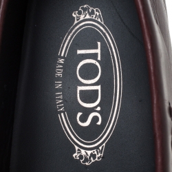 مملوكة مسبقًا حذاء لوفرز تودز بيني جلد لون بني مقاس 41