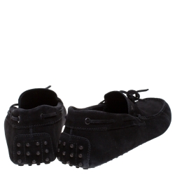 مملوكة مسبقًا حذاء لوفرز تودز سويدي آسود جومينو بفيونكة مقاس 44