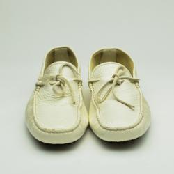 مملوكة مسبقًا Tod's Cream Patent Gommino Driving Leather Loafers Size 37