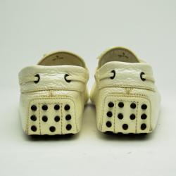 مملوكة مسبقًا Tod's Cream Patent Gommino Driving Leather Loafers Size 37