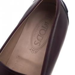 مملوكة مسبقًا حذاء بيني لوفرز تودز جلد بني مقاس 44