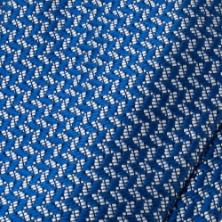Pre Owned Tom Ford Blue and White Herringbone Pattern Embroidered Traditional Silk Tie