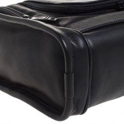 Pre Owned Tumi Black Leather Alpha II Hanging Travel Clutch