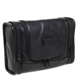 Pre Owned Tumi Black Leather Alpha II Hanging Travel Clutch