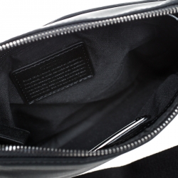 Pre Owned Tumi Black Nylon Messenger Bag