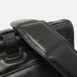 Pre Owned TUMI Black Leather G4 Tri Fold Garment Bag