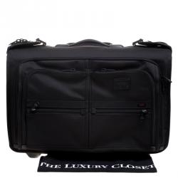 Pre Owned Tumi Black Nylon Carry On Garment Rolling Suitcase