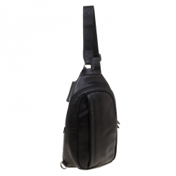 Pre Owned Tumi Black Leather Murano Sling Backpack