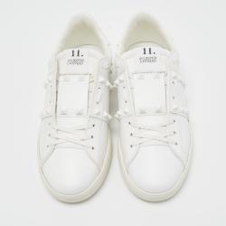 مملوكة مسبقًا Valentino White Leather Rockstud Untitled Sneakers Size 41.5