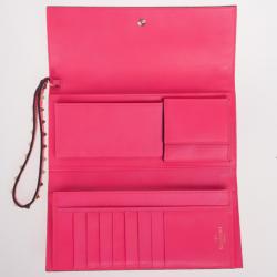 Pre Owned Valentino Fuchsia Leather Rockstud Flap Wallet
