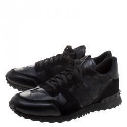 Pre Owned حذاء رياضي فالنتينو روكرانر سويدي وجلد كاموفلاج أسود مقاس 42