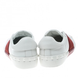 Pre Owned حذاء رياضي فالنتينو سليب اون تفاصيل مخطط جلد لونين مقاس 44