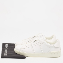 Pre Owned Valentino White Leather Ruckstud Low Top Sneakers Size 43