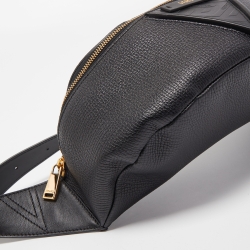 Versace Black Leather V Greca Signature Belt Bag 