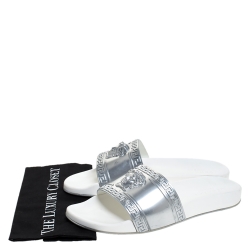 Pre Owned Versace Silver Rubber Medusa Head Slide Sandals Size 43