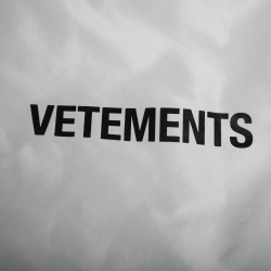 Vetements Black Padded Zip Front Puffer Jacket M