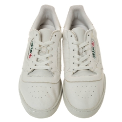 Pre Owned حذ اء رياضى ييزي x اديداس باوربيس كالاباساس جلد أبيض مقاس 46.5 