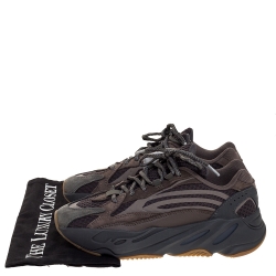 Pre Owned Yeezy x Adidas Grey Nubuck and Leather Boost 700 V2 Geode Sneakers Size 38