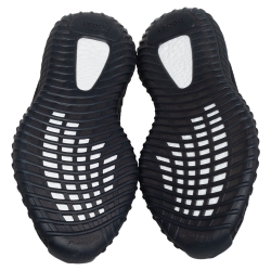 Pre Owned Yeezy x adidas Black Knit Fabric Boost 350 V2 Low Top Sneakers Size 45 1/3