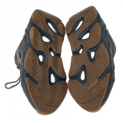 مملوكة مسبقًا Yeezy x Adidas Utility Grey Boost 700 Wave Runner Sneakers Size 42