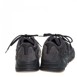 مملوكة مسبقًا Yeezy x Adidas Utility Grey Boost 700 Wave Runner Sneakers Size 42