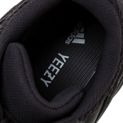 مملوكة مسبقًا Yeezy x Adidas Utility Grey Boost 700 Wave Runner Sneakers Size 42