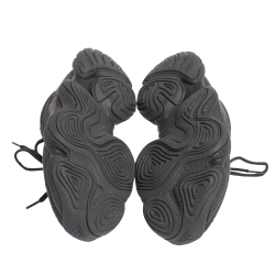 مملوكة مسبقًا حذاء رياضي ييزي x اديداس "ييزي 500 يوتيليتي" سويدي و شبك رصاصي مقاس 41.5