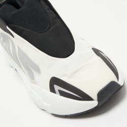 Pre Owned Yeezy x Adidas Black/White Nylon and Rubber 700 MNVN Sneakers Size 44