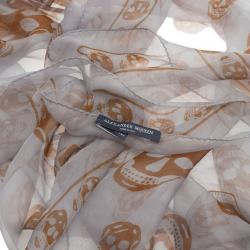 Pre Owned Alexander McQueen Grey Skull Silk Scarf