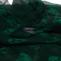 مملوكة مسبقًا Alexander McQueen Green Chiffon Skull Scarf