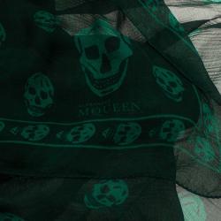 مملوكة مسبقًا Alexander McQueen Green Chiffon Skull Scarf