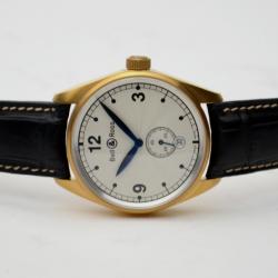 Bell & Ross 18 K Yellow Gold White Mens Wristwatch 40 MM