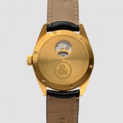 Bell & Ross 18 K Yellow Gold White Mens Wristwatch 40 MM