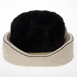 مملوكة مسبقًا Bottega Veneta Intrecciato Linen Dog Bed 