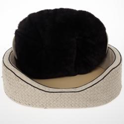 مملوكة مسبقًا Bottega Veneta Intrecciato Linen Dog Bed 