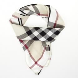 Pre Owned Burberry Haymarket Check Scarf