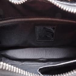 مملوكة مسبقًا Burberry Nova Check Star Studded Hobo