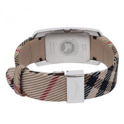 Pre Owned Burberry Cream Heritage Womens Wristwatch 24 MM