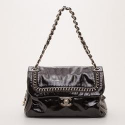 Pre Owned Chanel Black Luxe Ligne Shoulder Bag