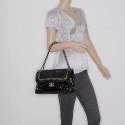 Pre Owned Chanel Black Luxe Ligne Shoulder Bag