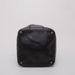 Pre Owned Chanel Black Leather Small Bucket Hobo