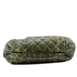 Pre Owned Chanel Quilted Hobo