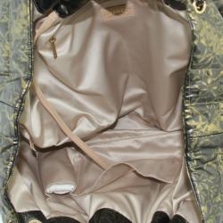 Pre Owned Chanel Quilted Hobo