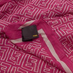 مملوكة مسبقًا Fendi Pink Zucca Stole