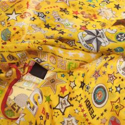 Pre Owned وشاح فندي طباعة نجمة صفراء حرير