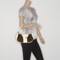 مملوكة مسبقًا Fendi Monogram Small Shoulder Bag with White Trim 