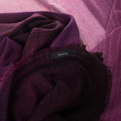 Pre Owned Gucci Magenta Printed Shawl
