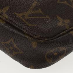 Pre Owned Louis Vuitton Monogram Canvas Pochette Accessoires